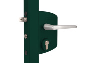 Замок LAKQ 4040 U2L корпус металлический, с ручками из алюминия, зеленый RAL 6005 Центр Кровли