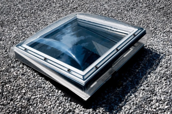 картинка Фонарь зенитный VELUX CVP 0573 Integra 120x120 с электроприводом Центр Кровли
