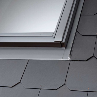 картинка Оклад VELUX EDS 2000+BDX с гидро-теплоизоляцией для плоских кровельных материалов 78х160 Центр Кровли