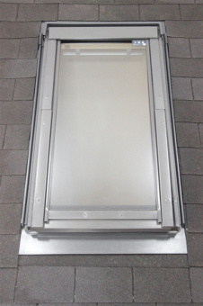 картинка Оклад ESV-RU для окна AHRD 66x118 Центр Кровли