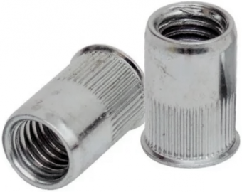 картинка Заклепка резьбовая Daxmer М3х9,0 (2000шт) уменьшенный борт, сталь Центр Кровли